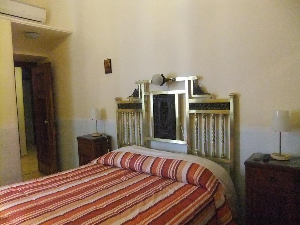 B&B Centrale Salerno Luaran gambar