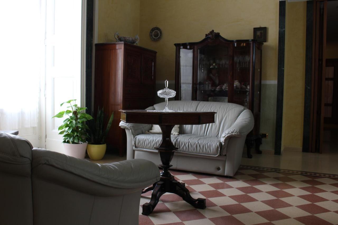 B&B Centrale Salerno Luaran gambar