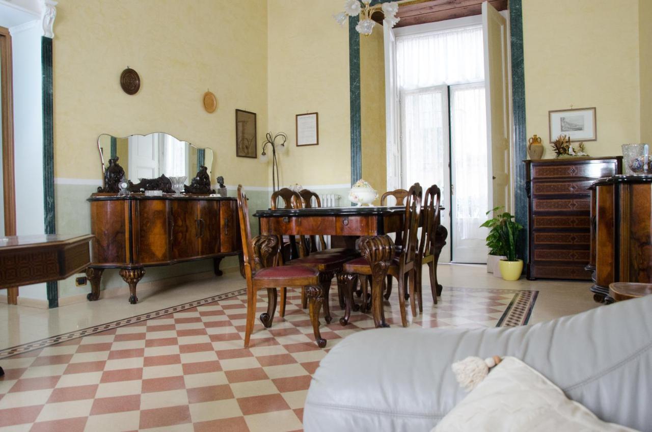 B&B Centrale Salerno Luaran gambar